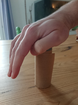 Tube redressé debout